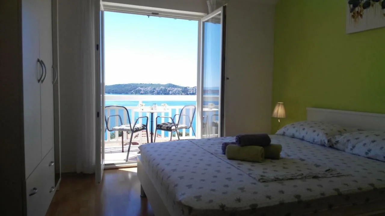 Apartments Zunic Trogir 0*,